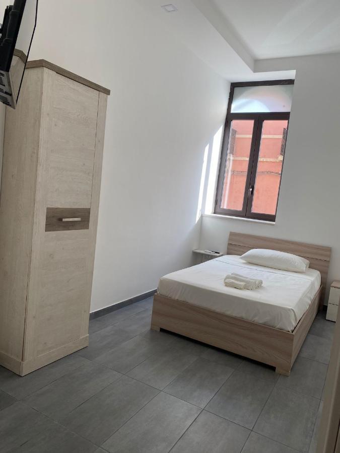 סירקוזה Dionisio Apartments מראה חיצוני תמונה